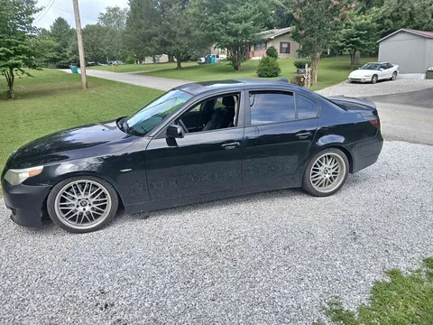 2004 BMW 5 Series 545i Sedan 4D