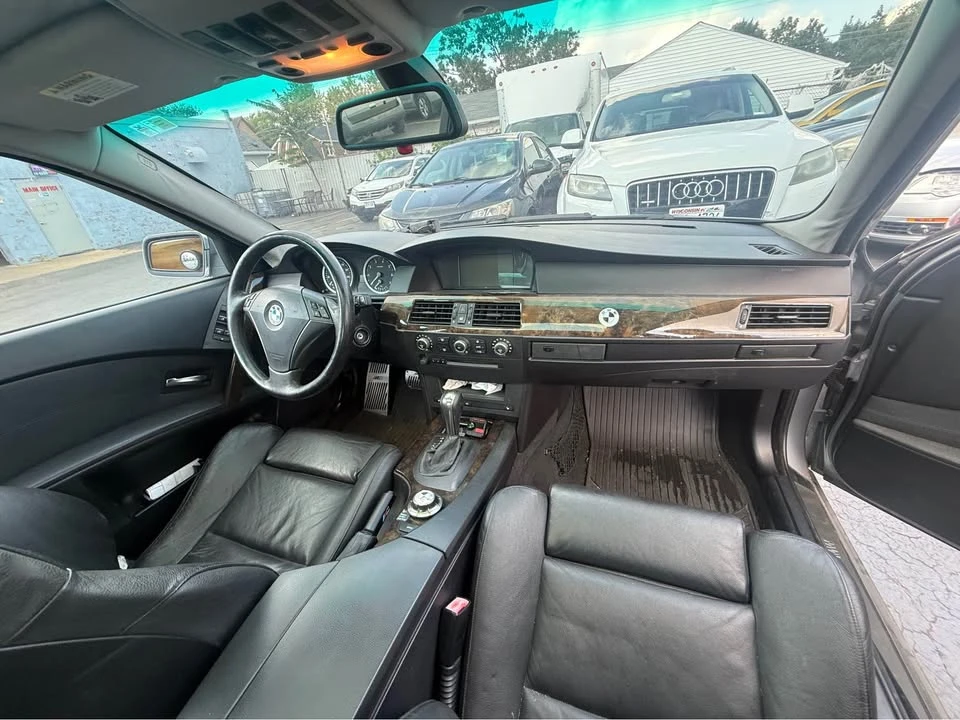 2004 BMW E60 545i & 550i Sedan - Image 13 of 13