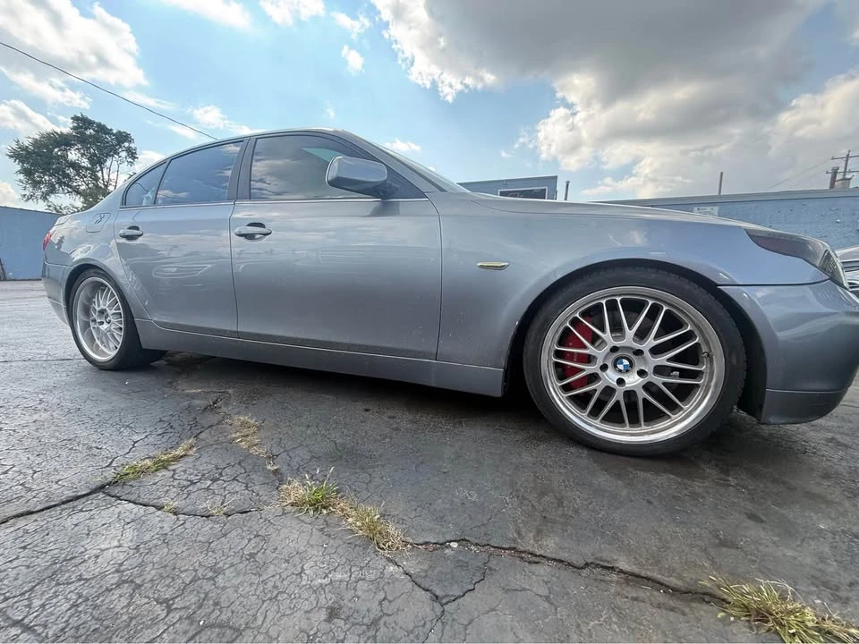 2004 BMW E60 545i & 550i Sedan - Image 7 of 13