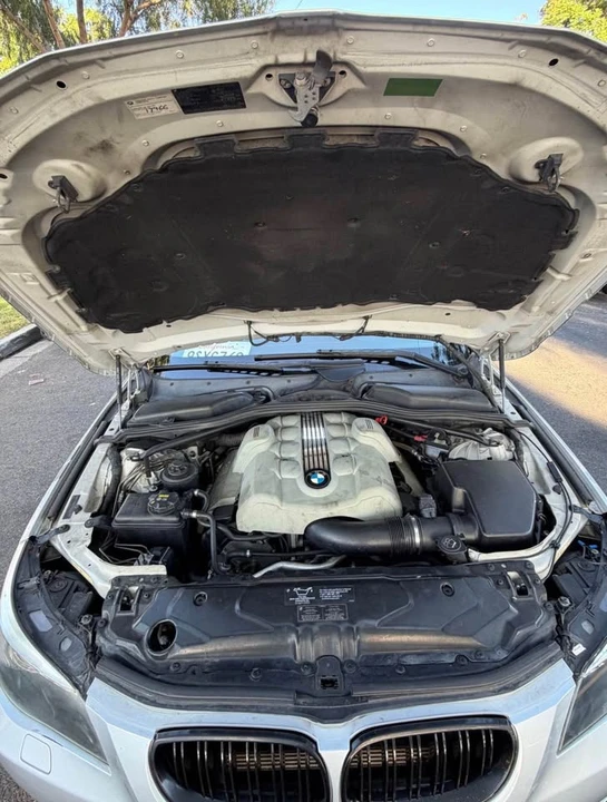 2004 BMW E60 545i & 550i Sedan - Image 6 of 9