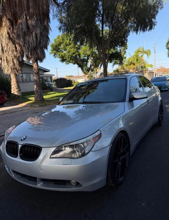 2004 BMW E60 545i & 550i Sedan - Image 4 of 9