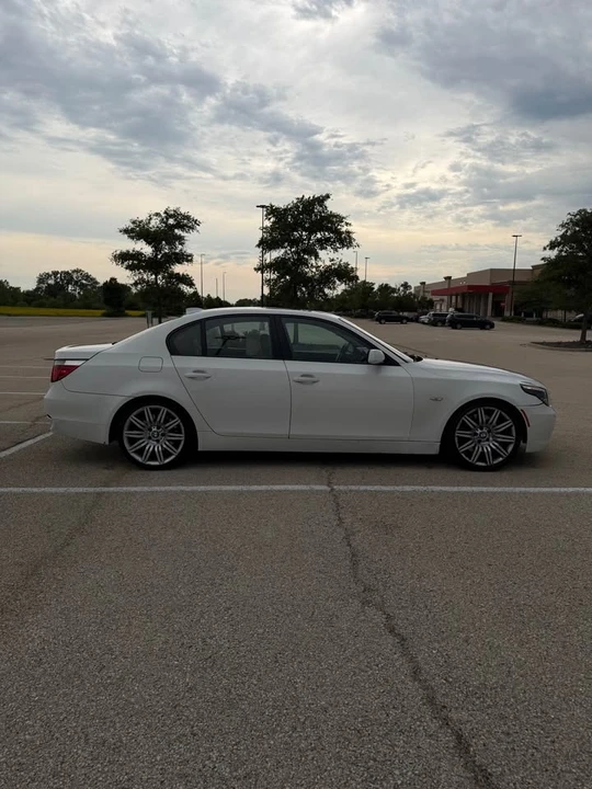 2004 BMW E60 545i & 550i Sedan - Image 6 of 13