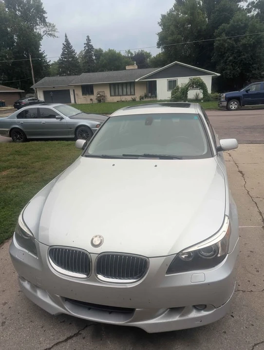 2004 BMW E60 545i & 550i Sedan - Image 3 of 9