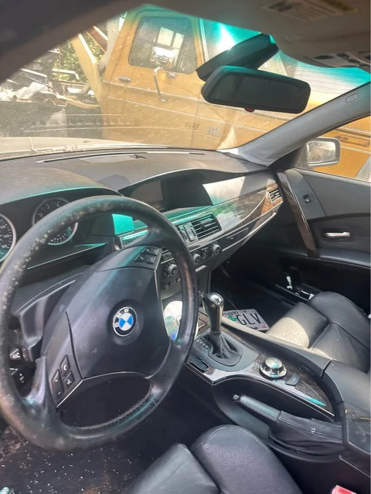 2004 BMW E60 545i & 550i Sedan - Image 9 of 13