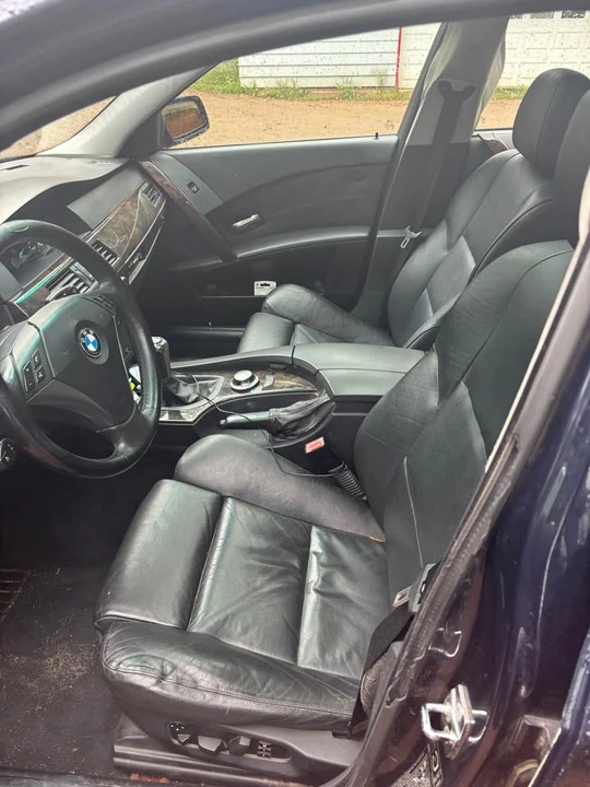 2004 BMW E60 545i & 550i Sedan - Image 5 of 5