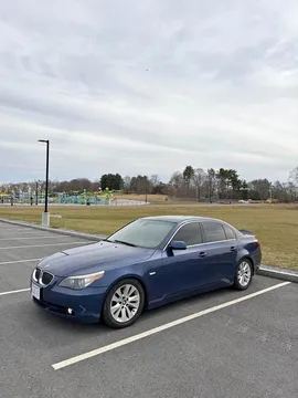 2004 BMW 5 Series 545i Sedan 4D