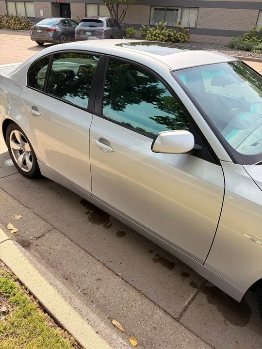 2004 BMW E60 545i & 550i Sedan - Image 4 of 10