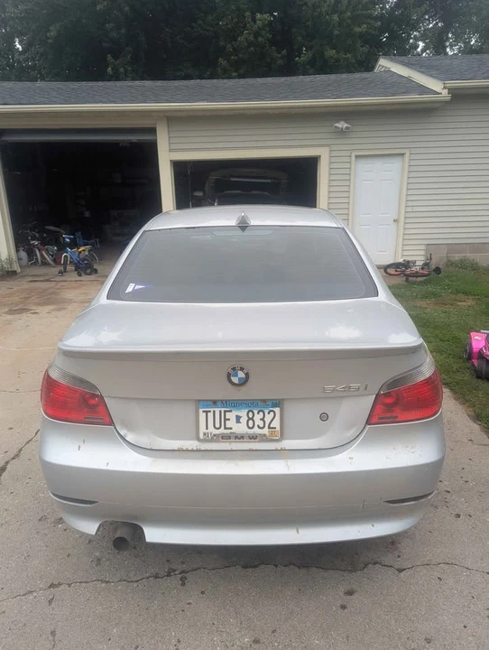 2004 BMW E60 545i & 550i Sedan - Image 5 of 9