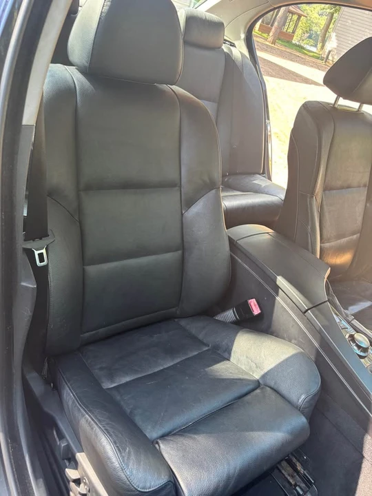 2004 BMW E60 545i & 550i Sedan - Image 14 of 17