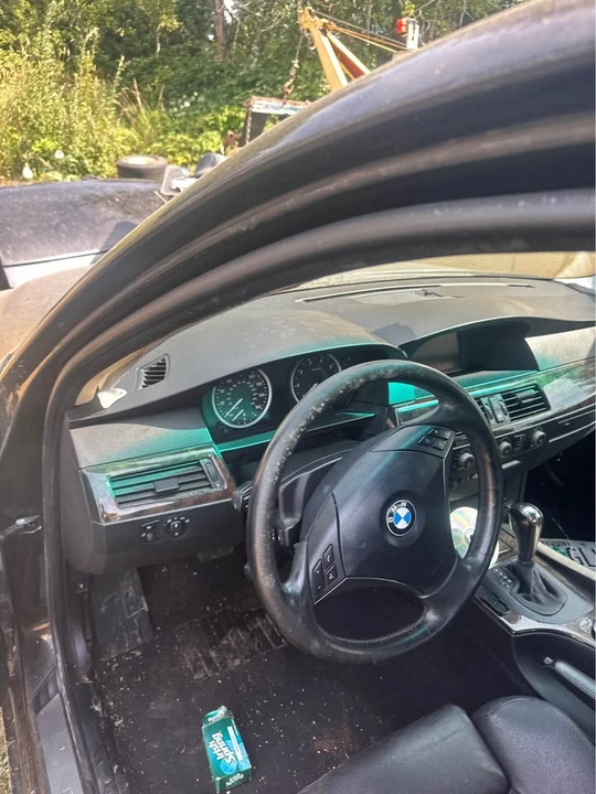2004 BMW E60 545i & 550i Sedan - Image 10 of 13