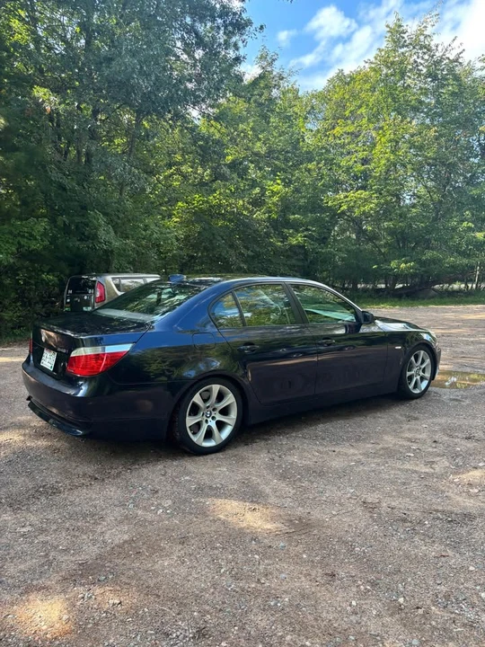 2004 BMW E60 545i & 550i Sedan - Image 6 of 17