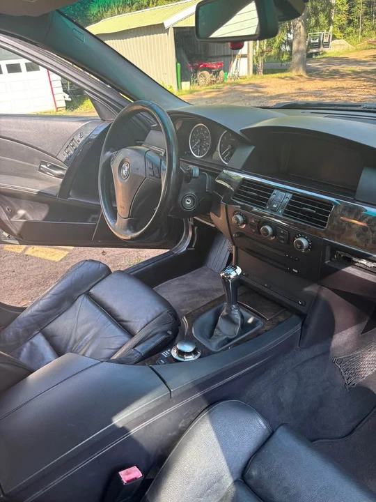 2004 BMW E60 545i & 550i Sedan - Image 17 of 17