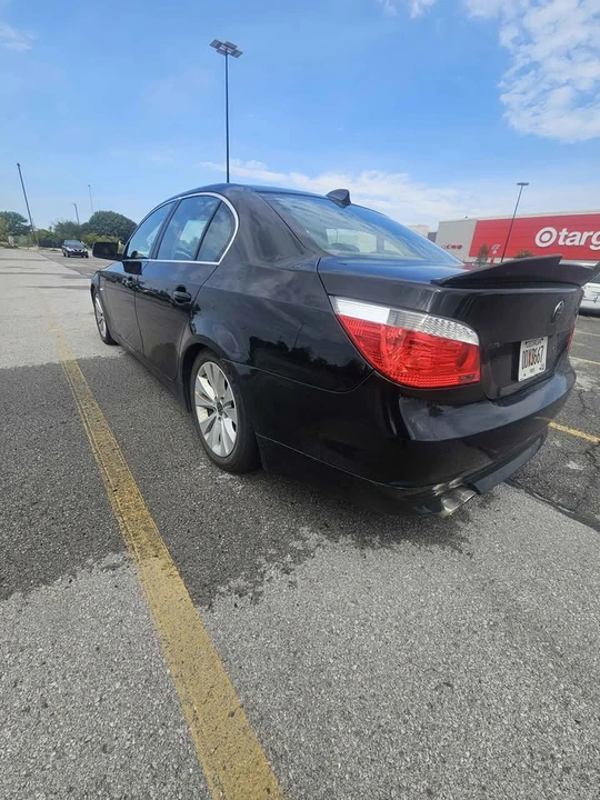 2004 BMW E60 545i & 550i Sedan - Image 7 of 9