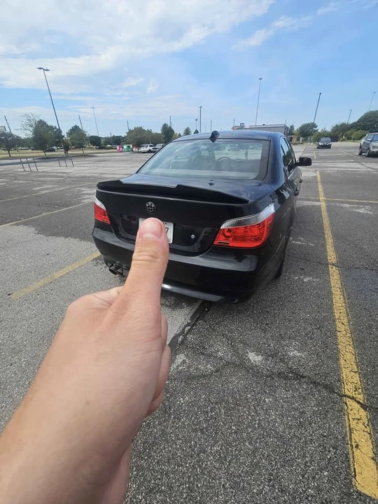 2004 BMW E60 545i & 550i Sedan - Image 6 of 9