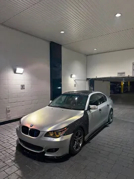 2004 BMW 545i E60