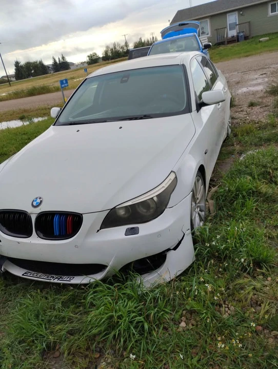 2004 BMW E60 5 Series Sedan - Image 2 of 3