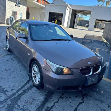 2004 BMW 530i