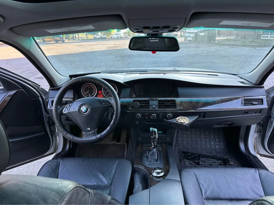 2004 BMW E60 5 Series Sedan - Image 11 of 16
