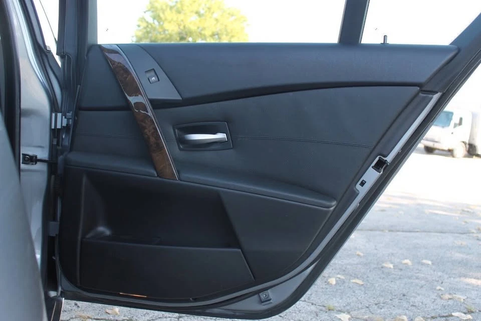 2004 BMW 5 Series - Image 16 of 20