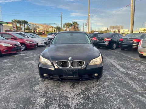 2004 BMW 5 Series 530i
