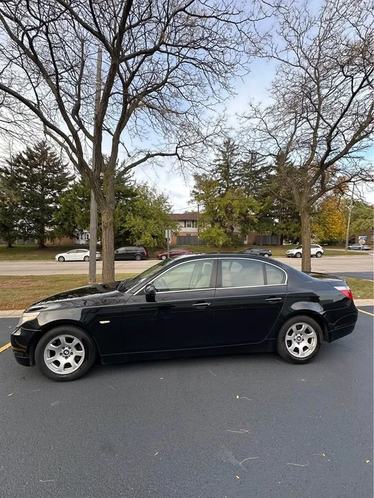2004 BMW E60 5 Series Sedan - Image 2 of 8