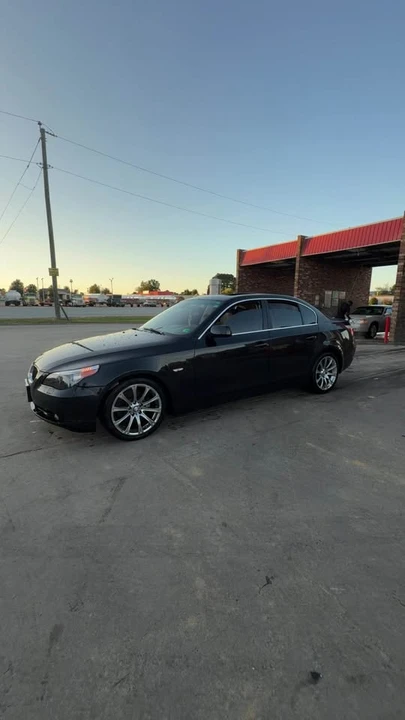 2004 BMW E60 5 Series Sedan - Image 2 of 6
