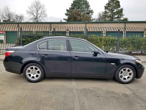 2004 BMW 525i Sedan