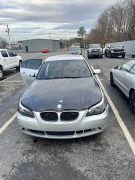 2004 BMW 525i Sedan