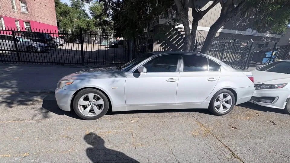 2004 BMW E60 5 Series Sedan - Image 2 of 5