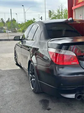 2004 BMW 525i Sedan