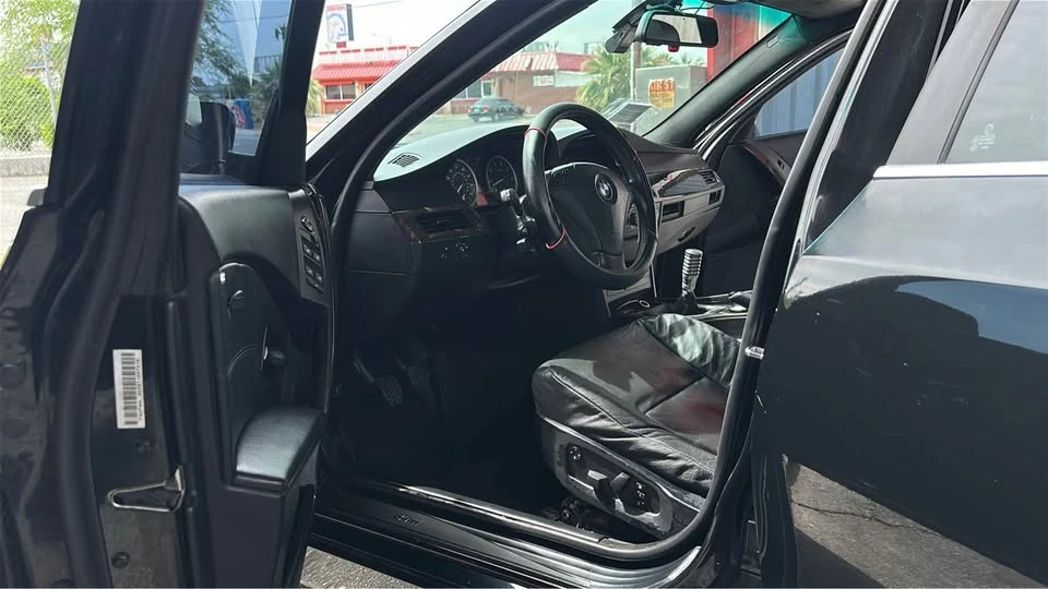 2004 BMW E60 5 Series Sedan - Image 2 of 7