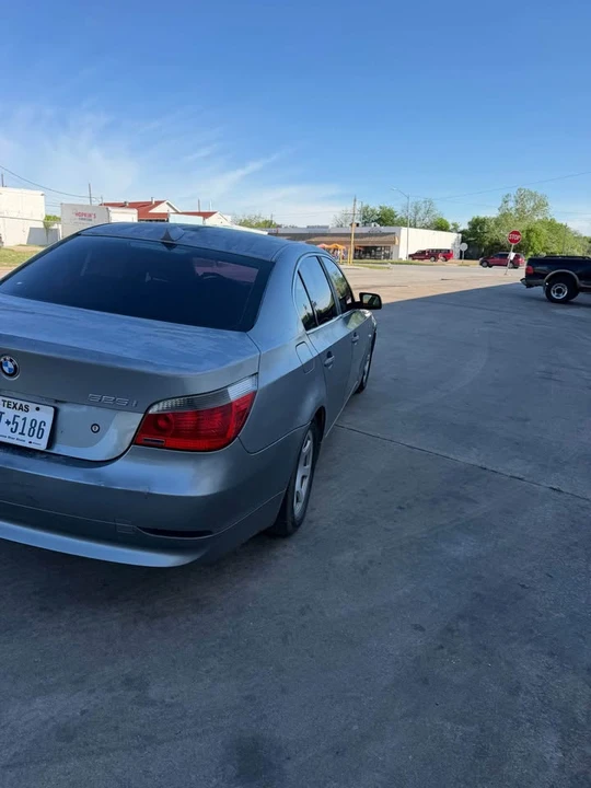 2004 BMW E60 5 Series Sedan - Image 4 of 8