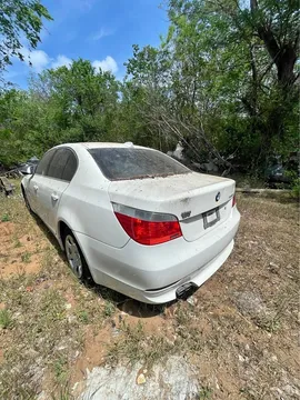 2004 BMW 525i Sedan