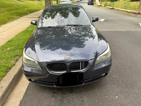 2004 BMW 525i Sedan
