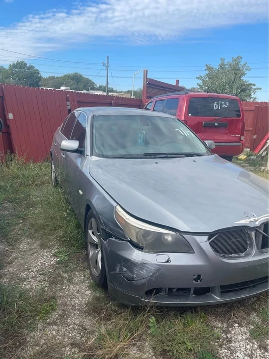 2004 BMW E60 5 Series Sedan - Image 2 of 7