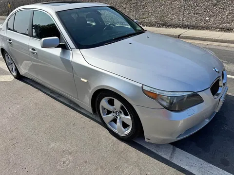 2004 BMW 530i Sedan