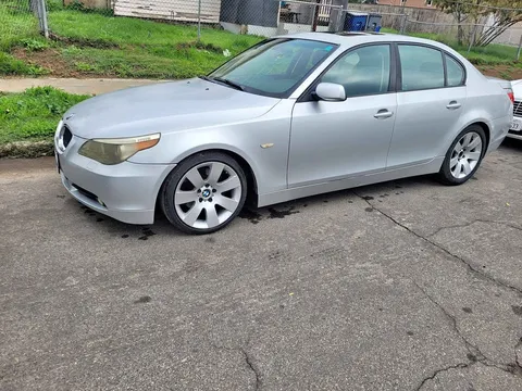 2004 BMW 5 Series 530i