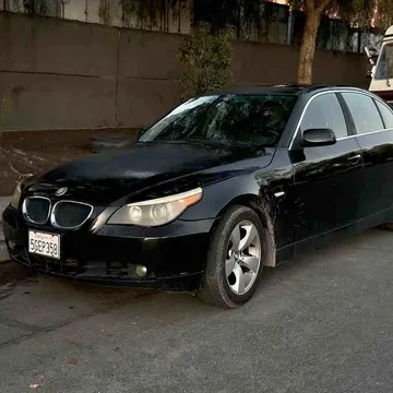 2004 BMW 5 Series 530i Sedan