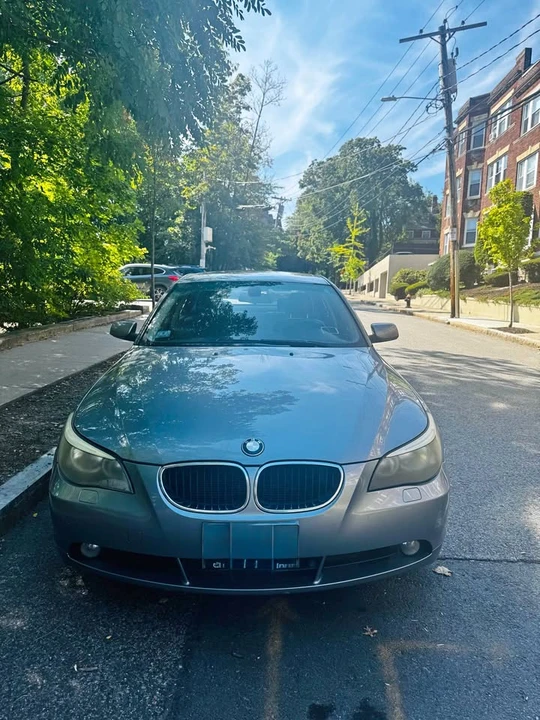 2004 BMW E60 5 Series Sedan - Image 2 of 5