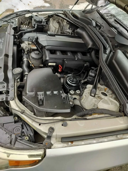 2004 BMW E60 5 Series Sedan - Image 12 of 20
