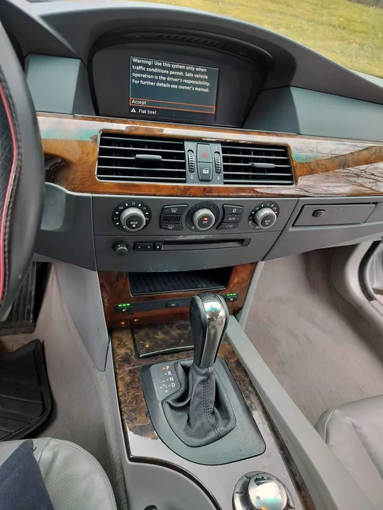 2004 BMW E60 5 Series Sedan - Image 15 of 20