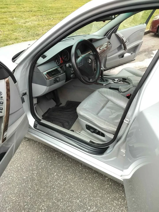 2004 BMW E60 5 Series Sedan - Image 9 of 20