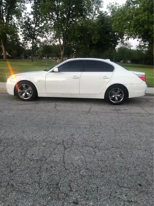 2004 BMW E60 5 Series Sedan - Image 4 of 12