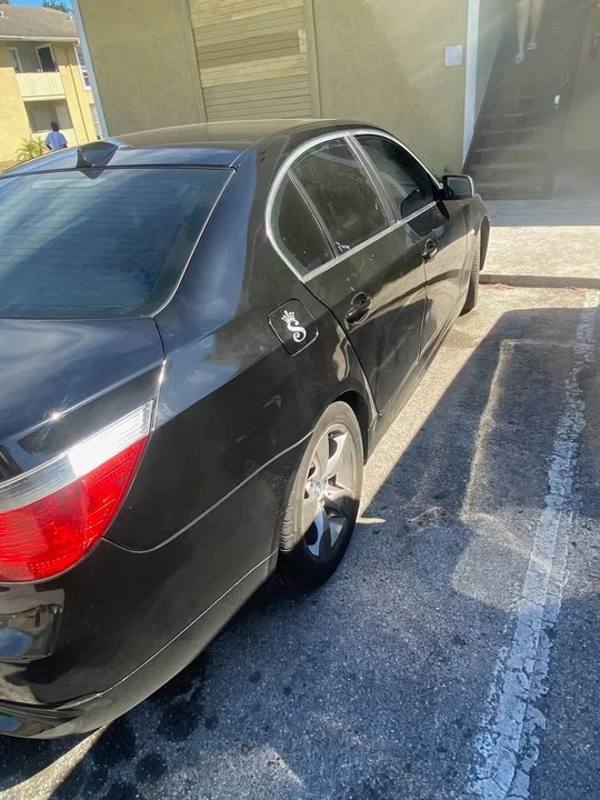 2004 BMW E60 5 Series Sedan - Image 3 of 3