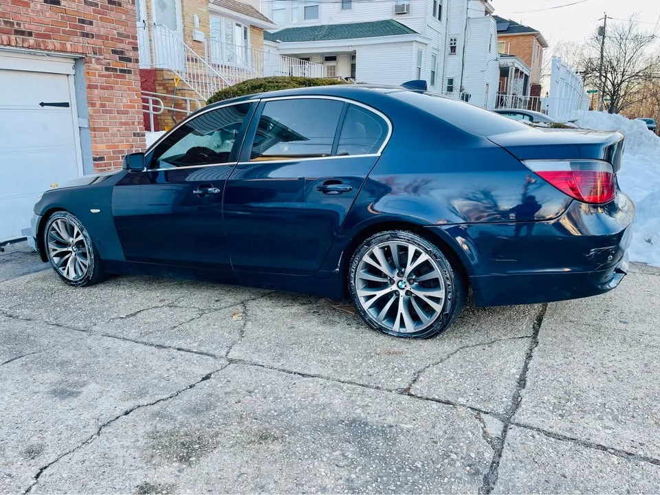 2004 BMW E60 5 Series Sedan - Image 2 of 3