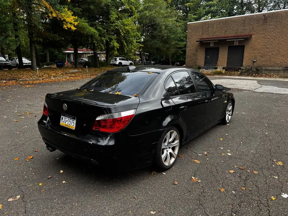 2004 BMW E60 545i & 550i Sedan - Image 4 of 8