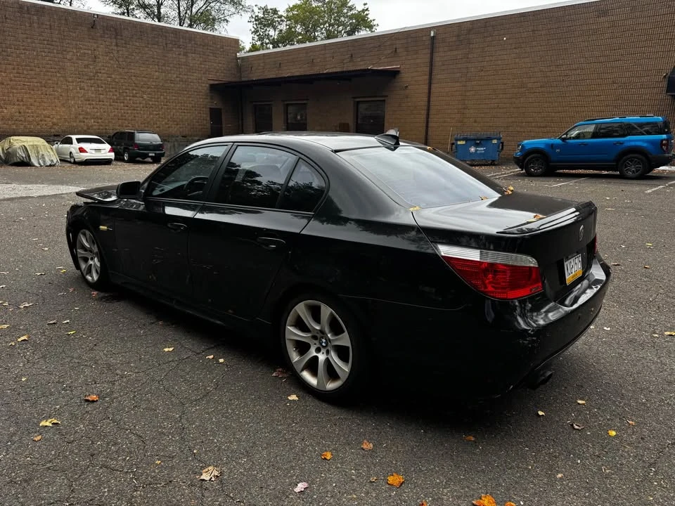 2004 BMW E60 545i & 550i Sedan - Image 3 of 8