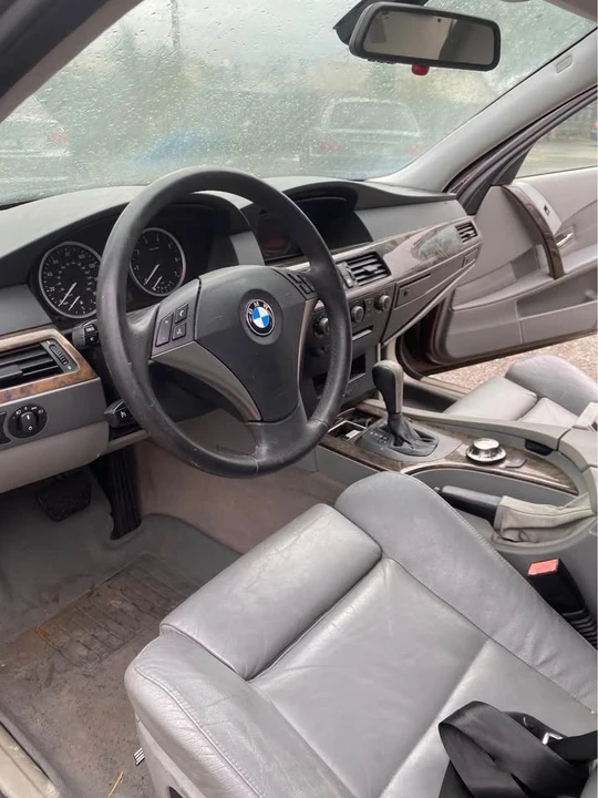2004 BMW E60 545i & 550i Sedan - Image 5 of 13