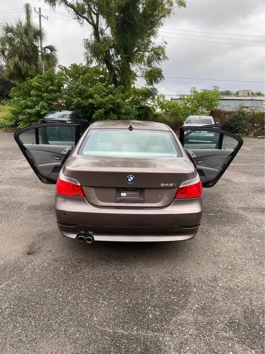 2004 BMW E60 545i & 550i Sedan - Image 13 of 13