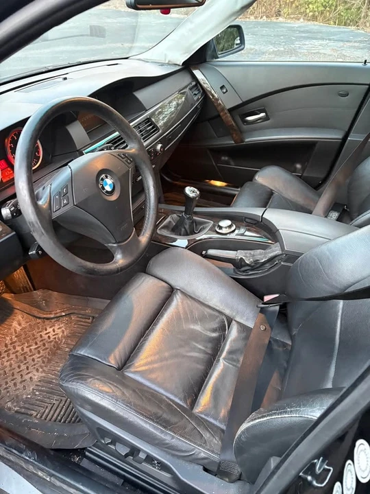 2004 BMW E60 545i & 550i Sedan - Image 4 of 13